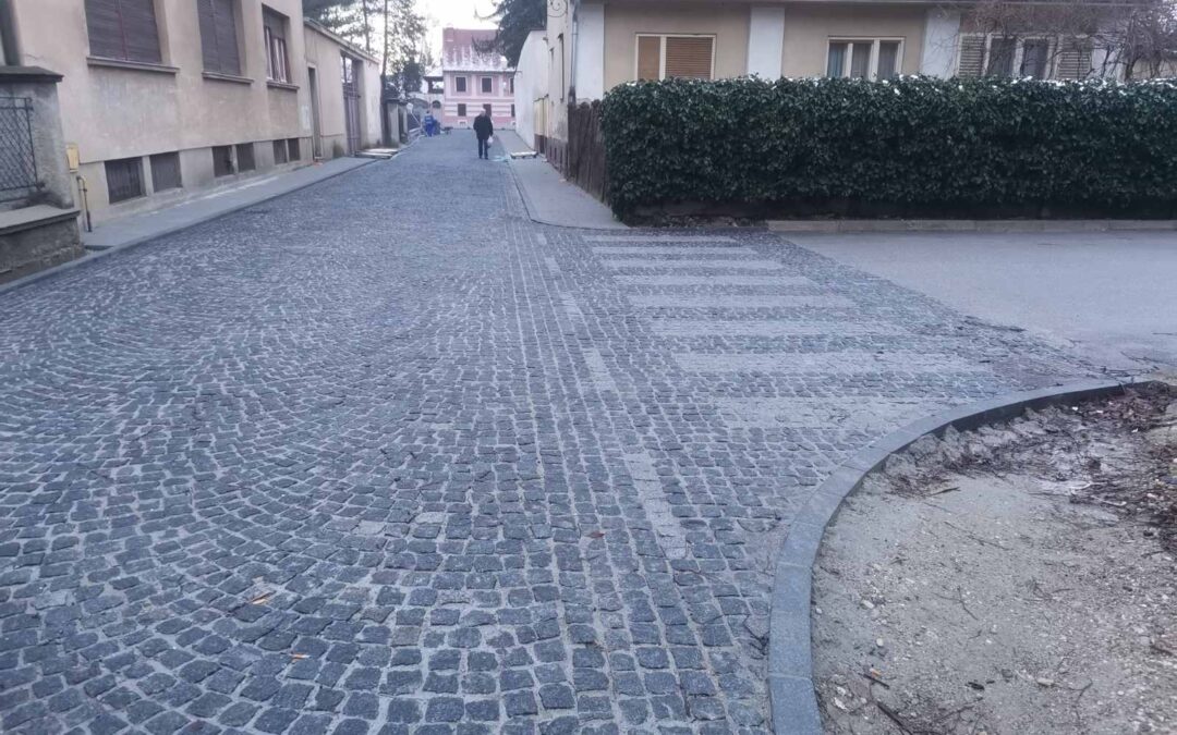 Rekonstrukcija ulice Vatroslava Lisinskog